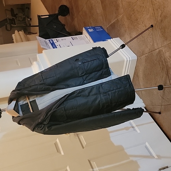 Heavy Jacket - Picture 3 of 5